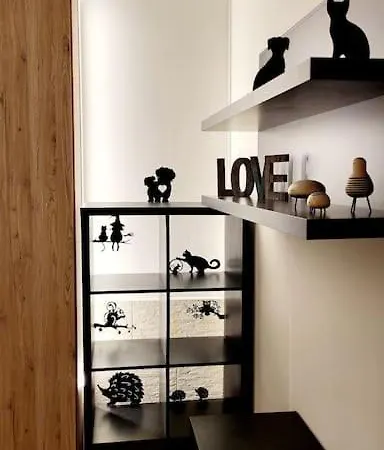 Elettrahouse, Casa Superaccessoriata! 아파트 칼치나이아