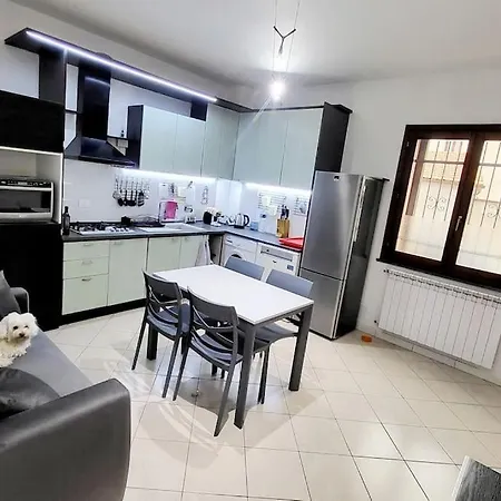 Elettrahouse, Casa Superaccessoriata! 아파트
